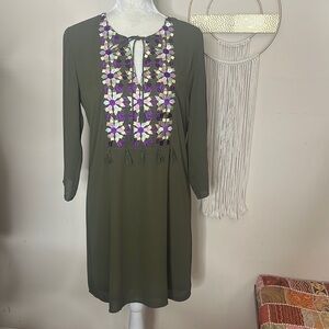 nwt // Elaine turner embroidered tassel dress